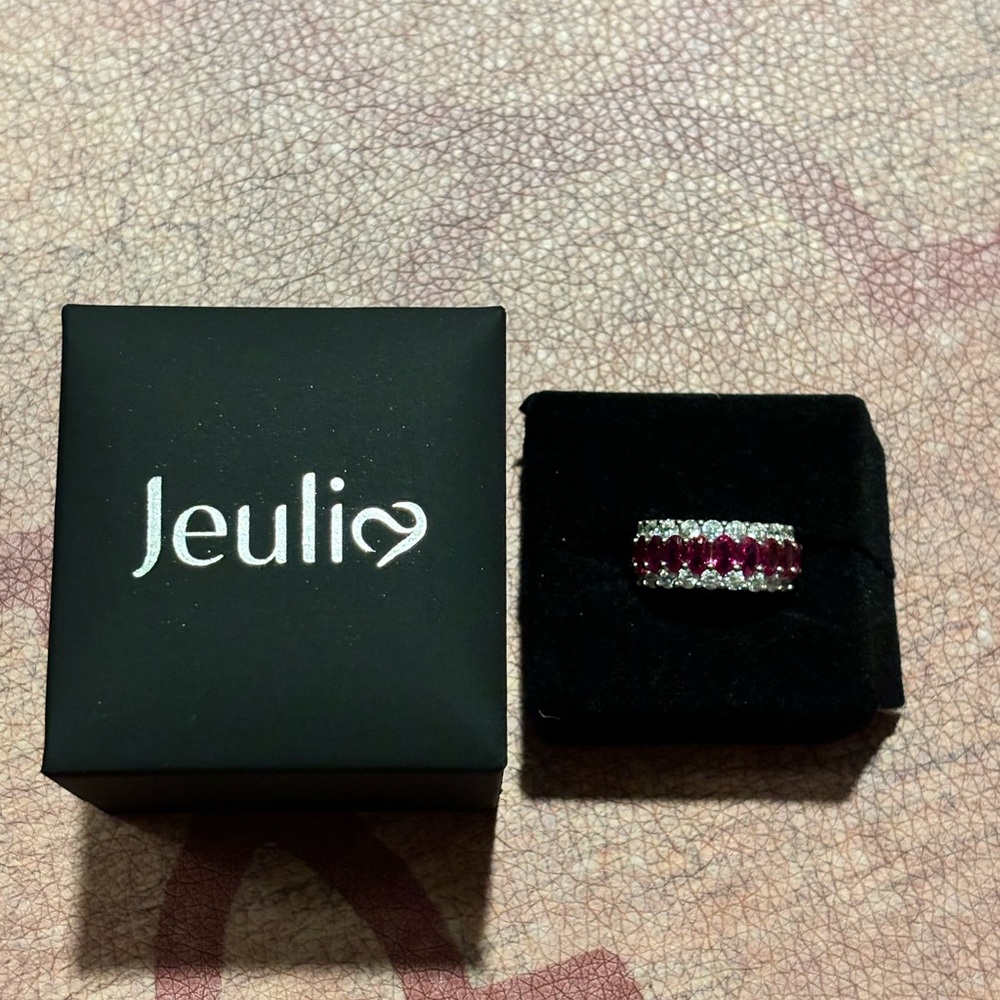 Jeulia Oval & Round Cut Sterling Silver Eternity Ring